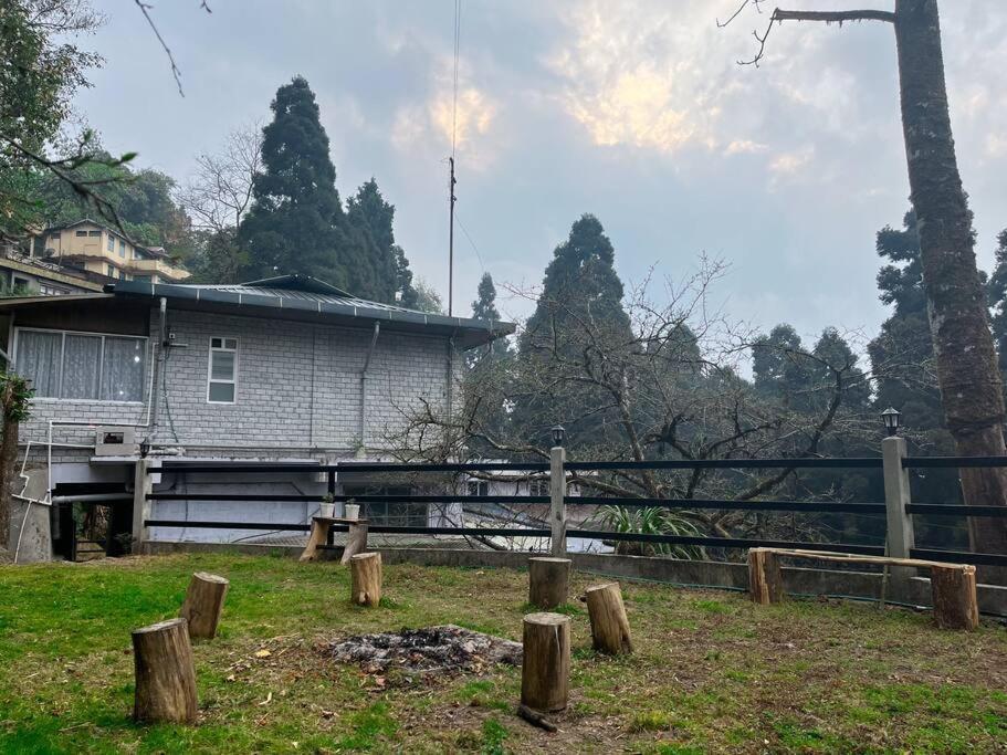 Williams Homestay Kurseong ภายนอก รูปภาพ